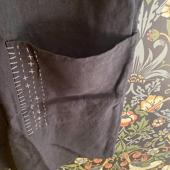 Black linen sashiko stitch tunic dress with pockets - handmade by Zoe Loomis - Picture 10 of 16